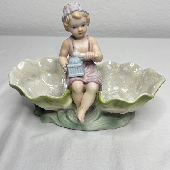 Lefton Girl on Water Lilly Vintage Hand Painted Japan Lustreware - Picture 3 of 8